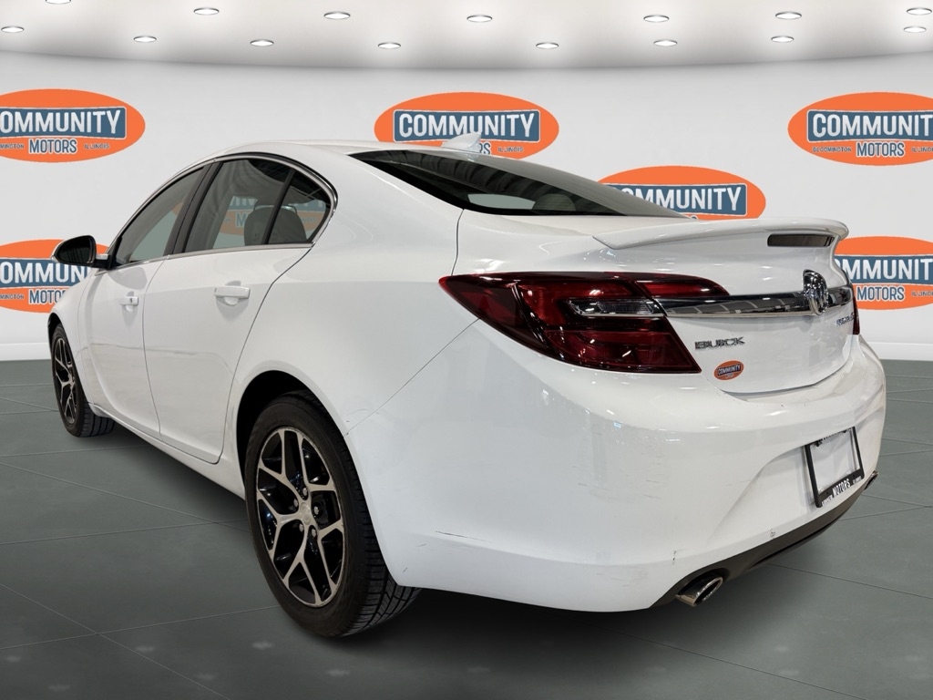 Buick Regal  2017 Buick Regal  2017