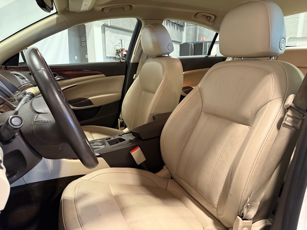Buick Regal  2017 Buick Regal  2017