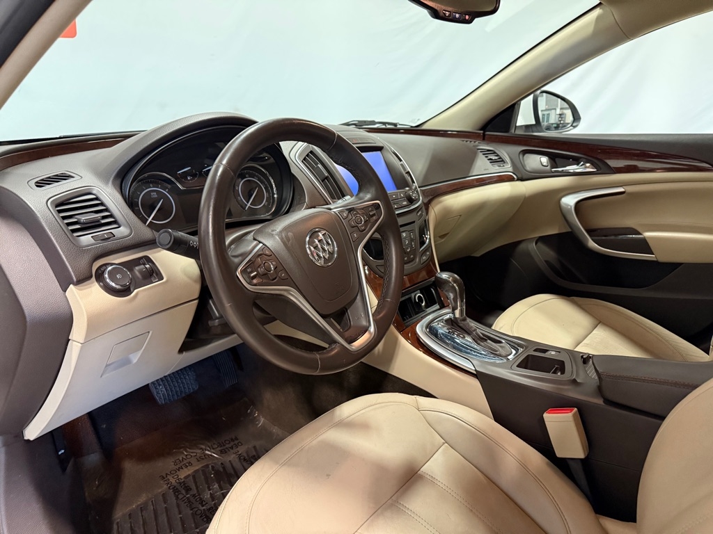 Buick Regal  2017 Buick Regal  2017