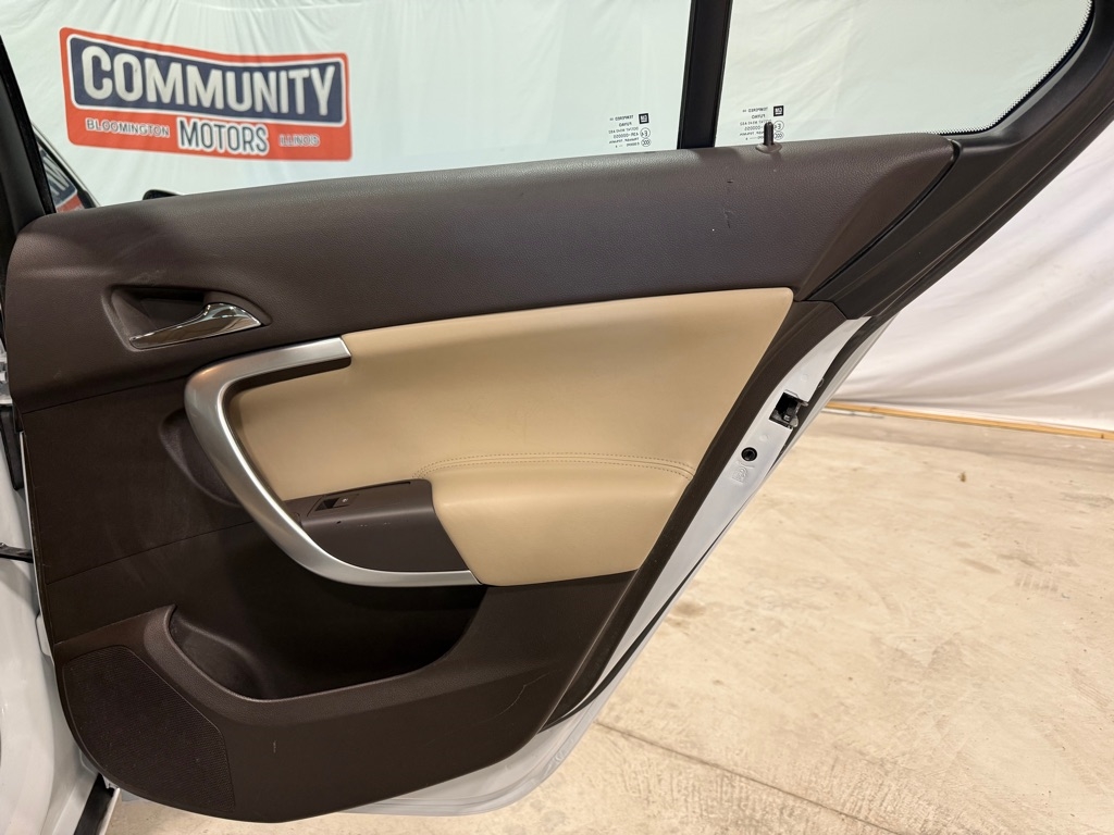 Buick Regal  2017 Buick Regal  2017