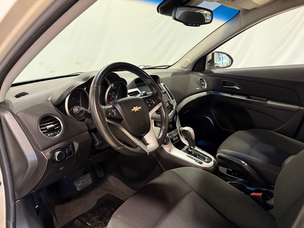 Chevrolet Cruze  2011 Chevrolet Cruze  2011