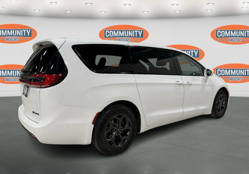 Chrysler Pacifica Hybrid  2022