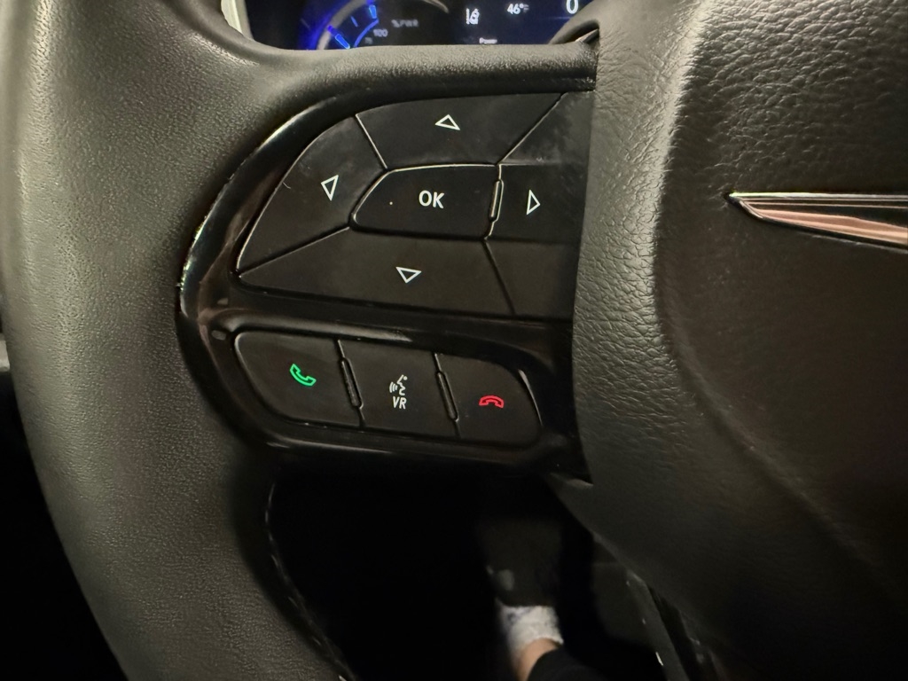 Chrysler Pacifica Hybrid  2022