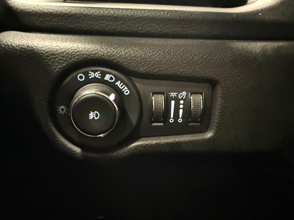 Chrysler Pacifica Hybrid  2022