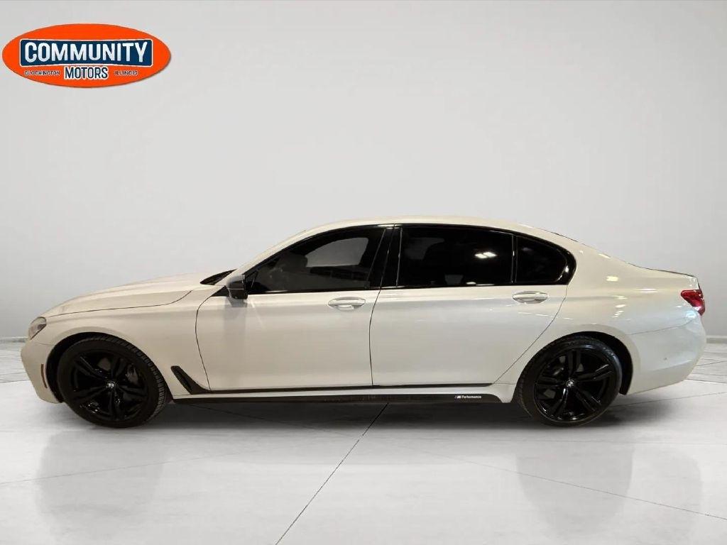 BMW 7-Series  2016