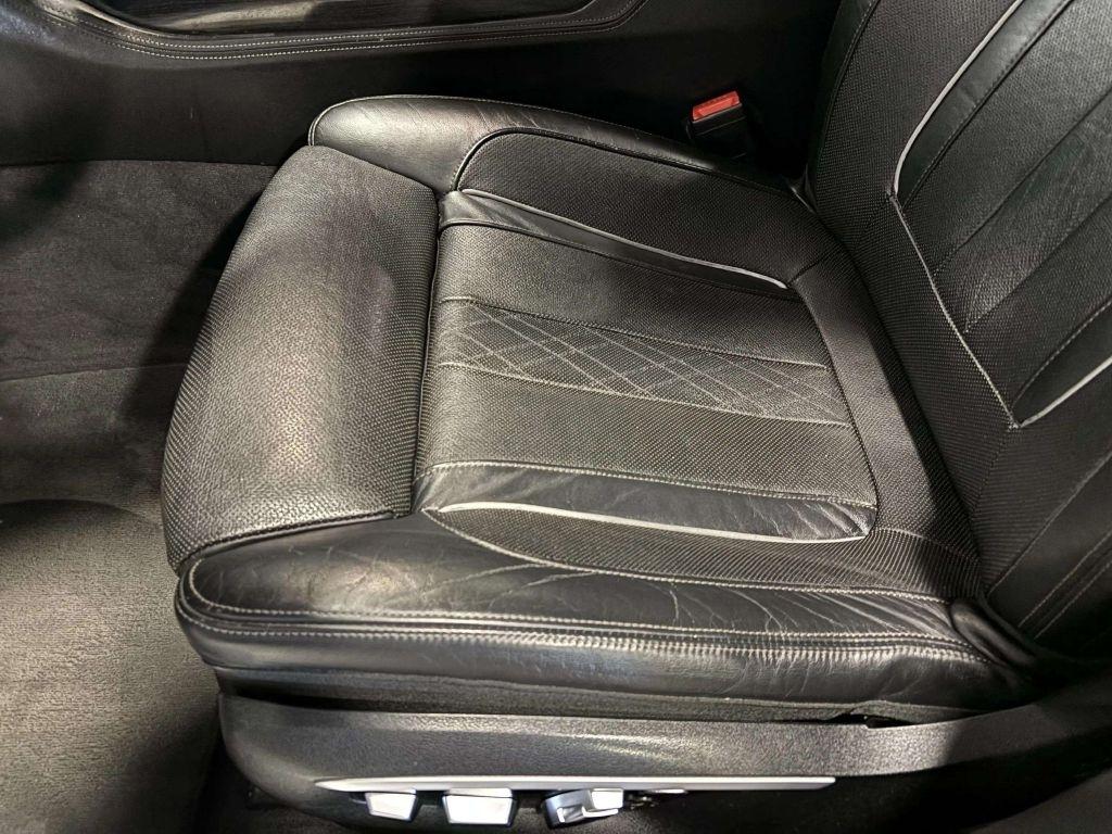 BMW 7-Series  2016