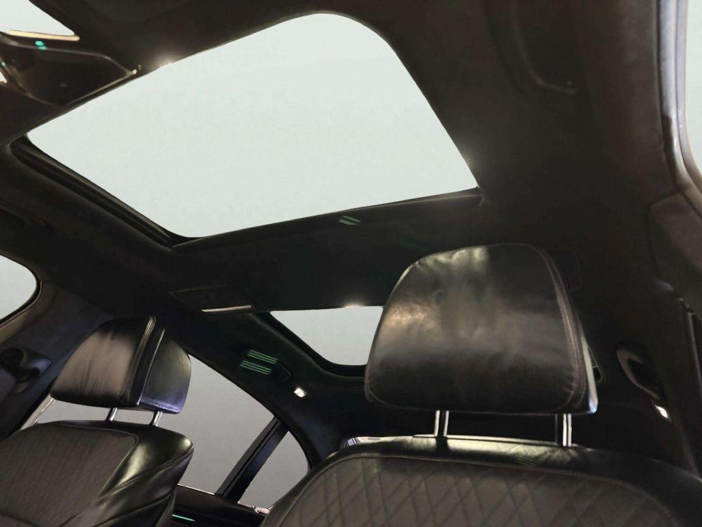BMW 7-Series  2016
