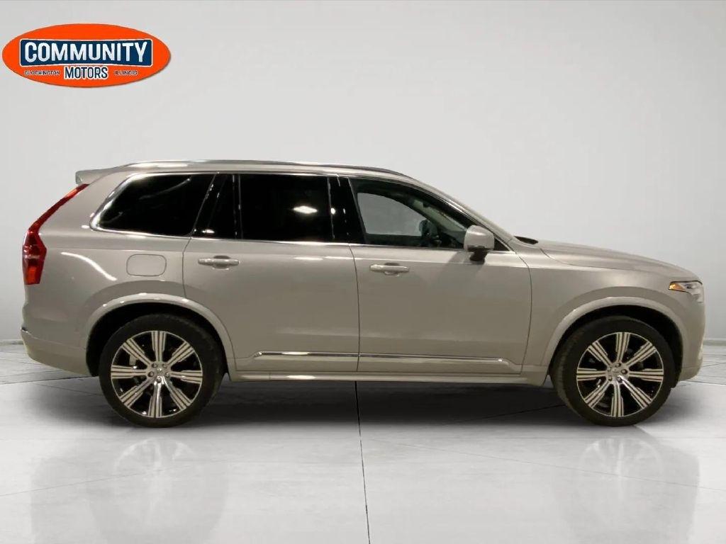 Volvo XC90  2023