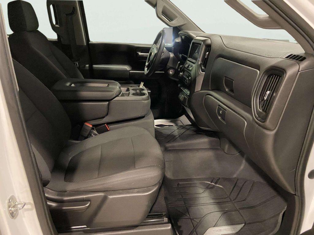 Chevrolet Silverado 1500  2020