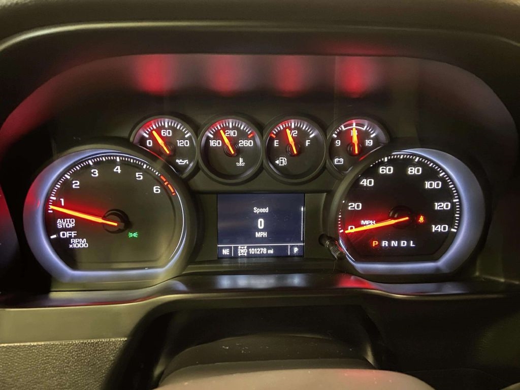 Chevrolet Silverado 1500  2020