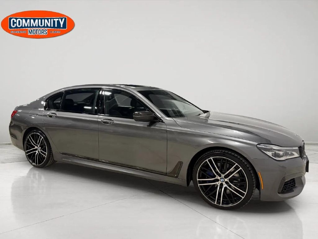 BMW 7-Series  2019