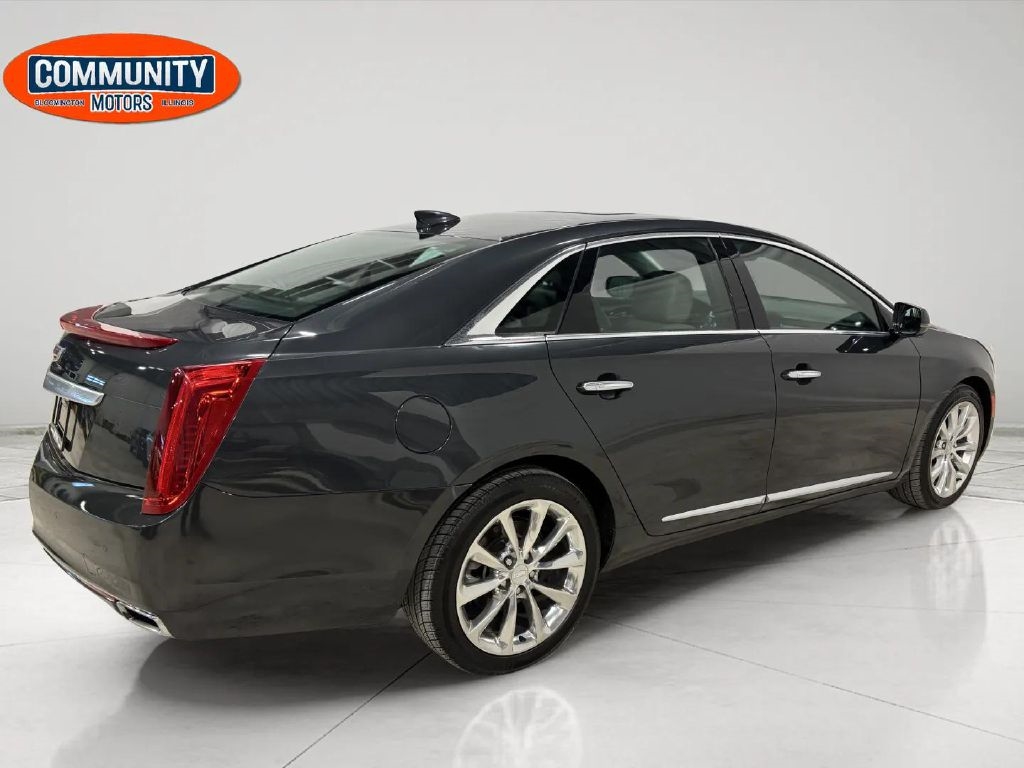 Cadillac XTS  2016