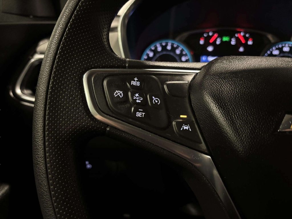 Chevrolet Equinox  2021