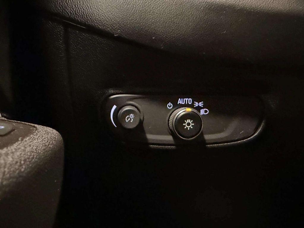 Chevrolet Equinox FWD 4dr LT w/2FL 2021