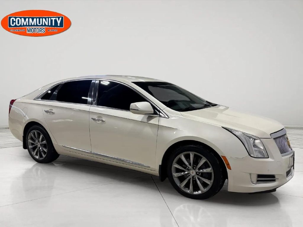 Cadillac XTS  2013