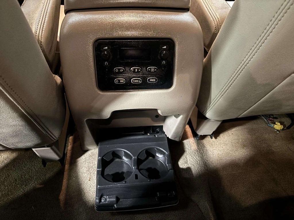 Chevrolet Tahoe  2005