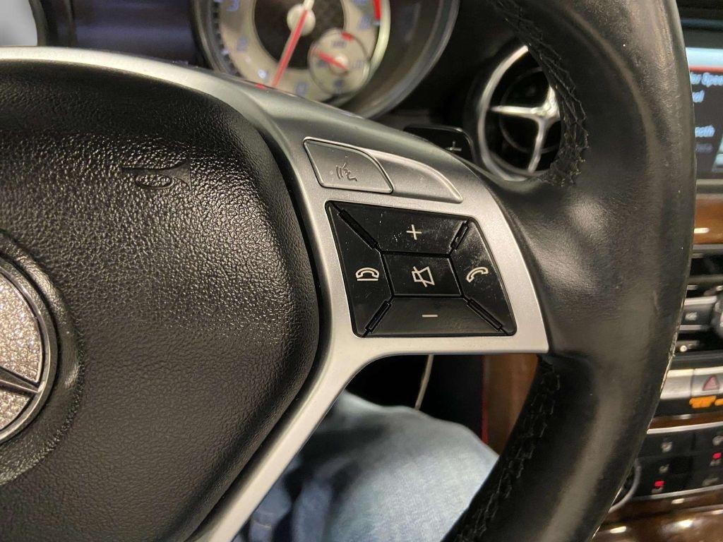 Mercedes-Benz SLK  2014