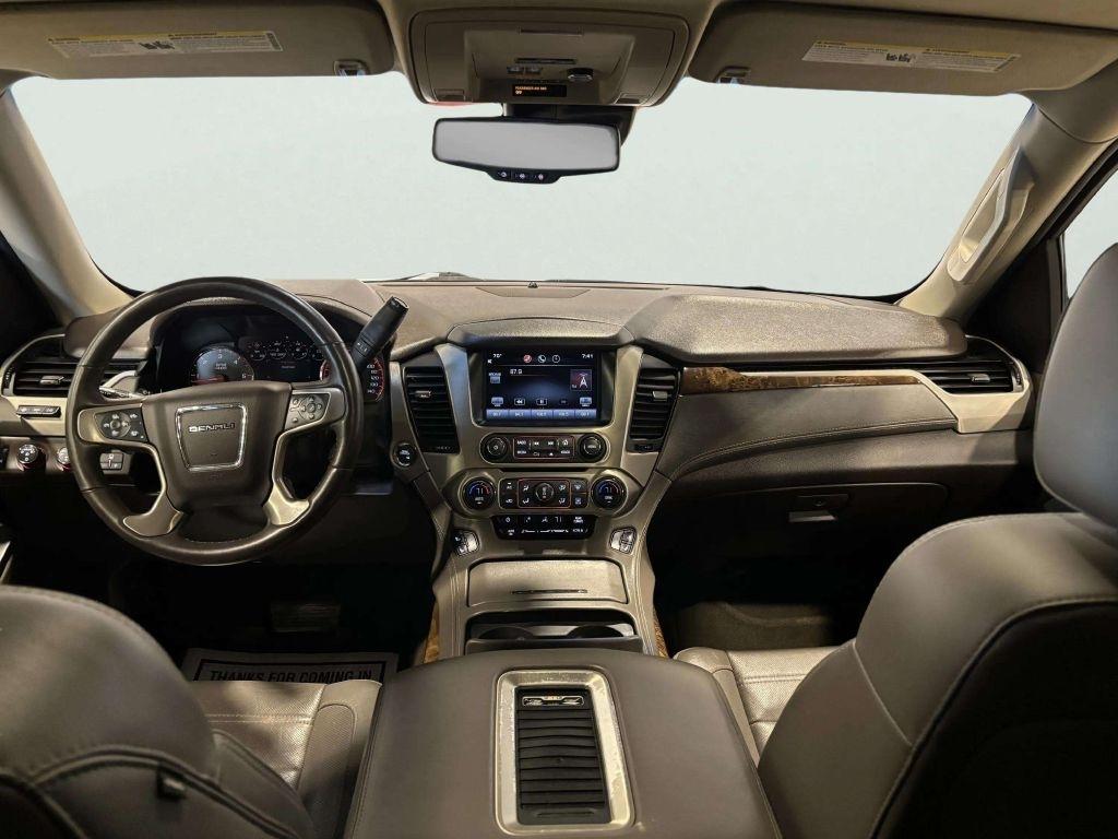 GMC Yukon Denali  2015
