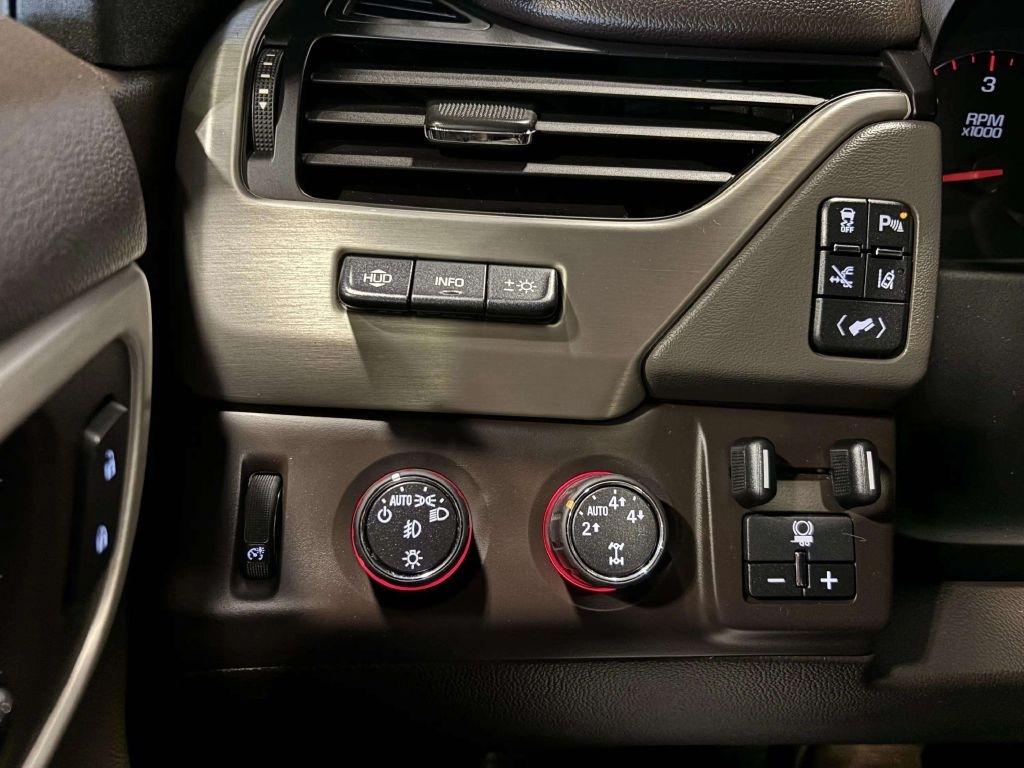 GMC Yukon Denali  2015