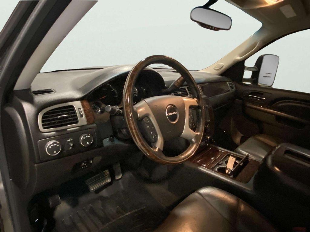 GMC Sierra 3500HD  2013