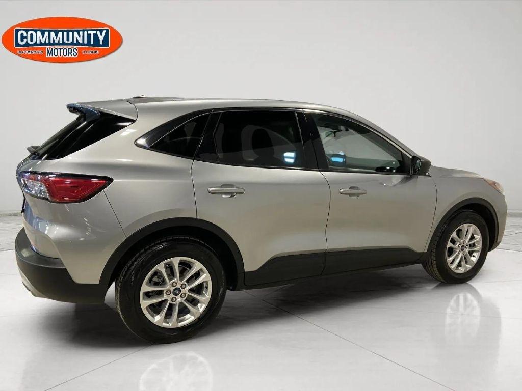 Ford Escape  2022