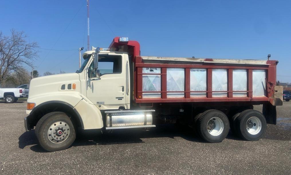 Sterling LT9500  2003