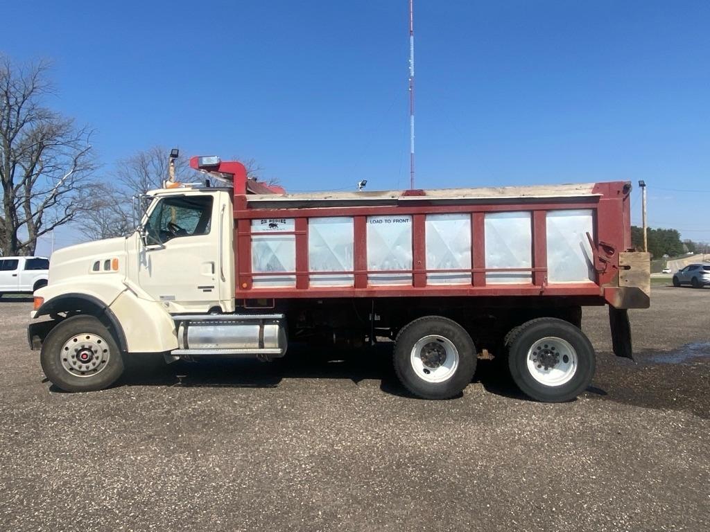 Sterling LT9500  2003