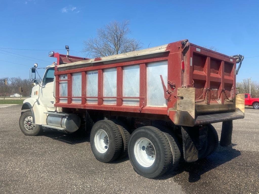 Sterling LT9500  2003