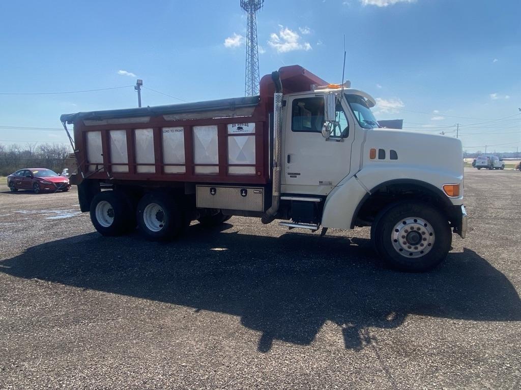 Sterling LT9500  2003