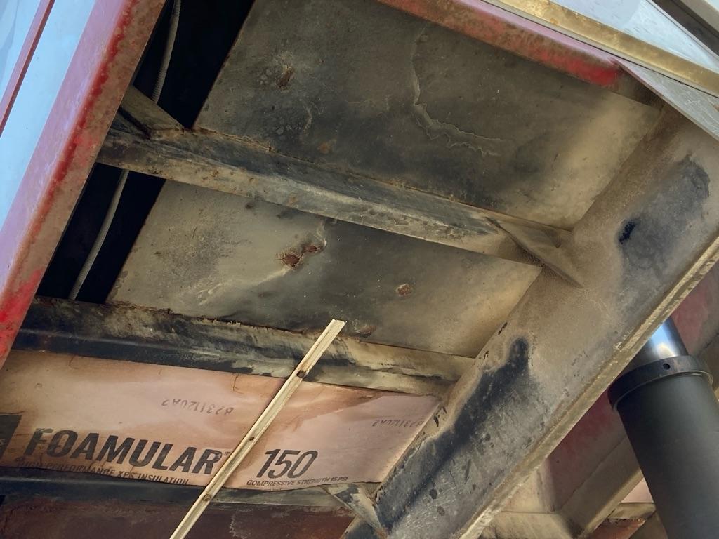 Sterling LT9500  2003