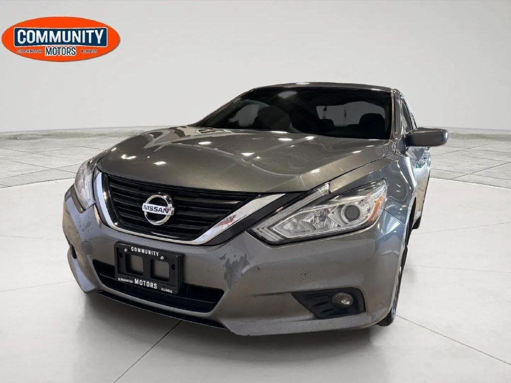 Nissan Altima  2016