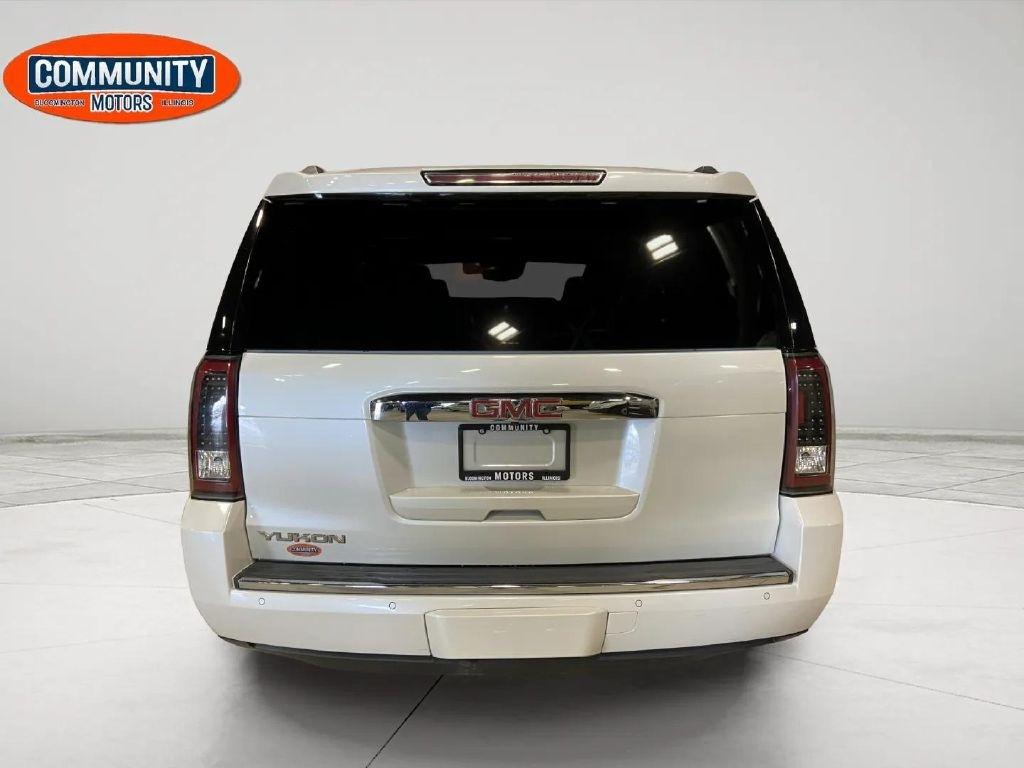 GMC Yukon Denali  2016