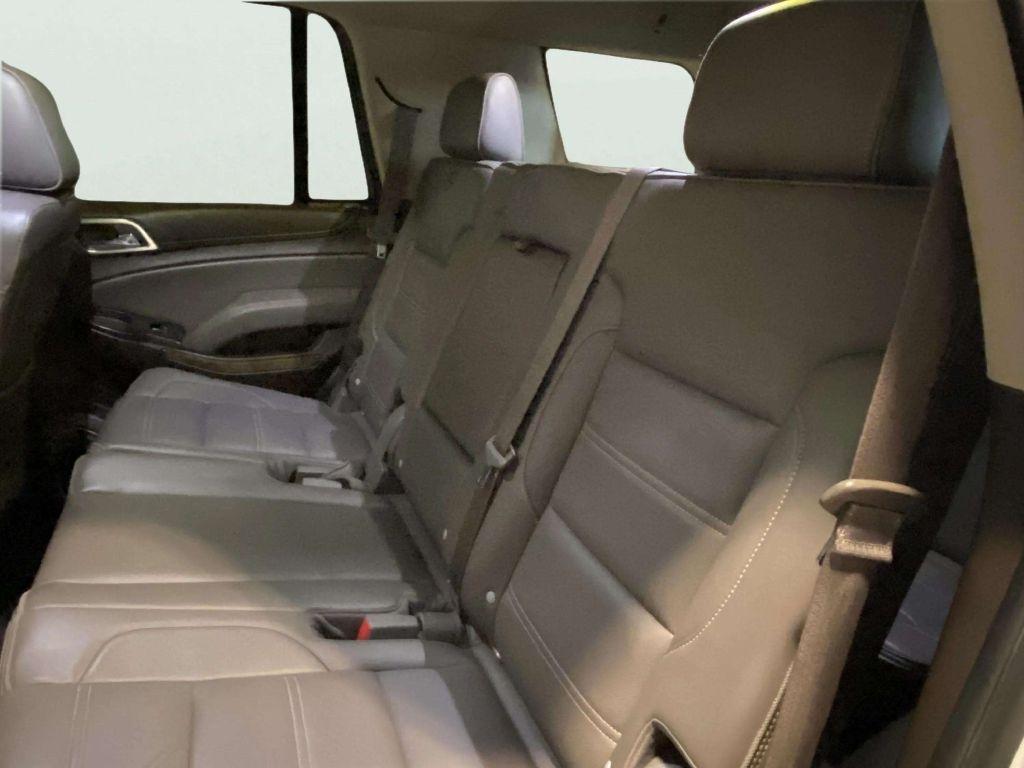 GMC Yukon Denali  2016