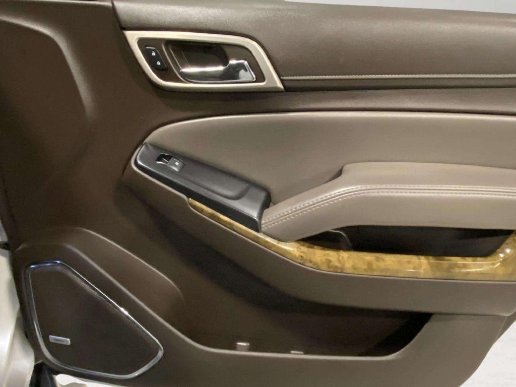 GMC Yukon Denali  2016