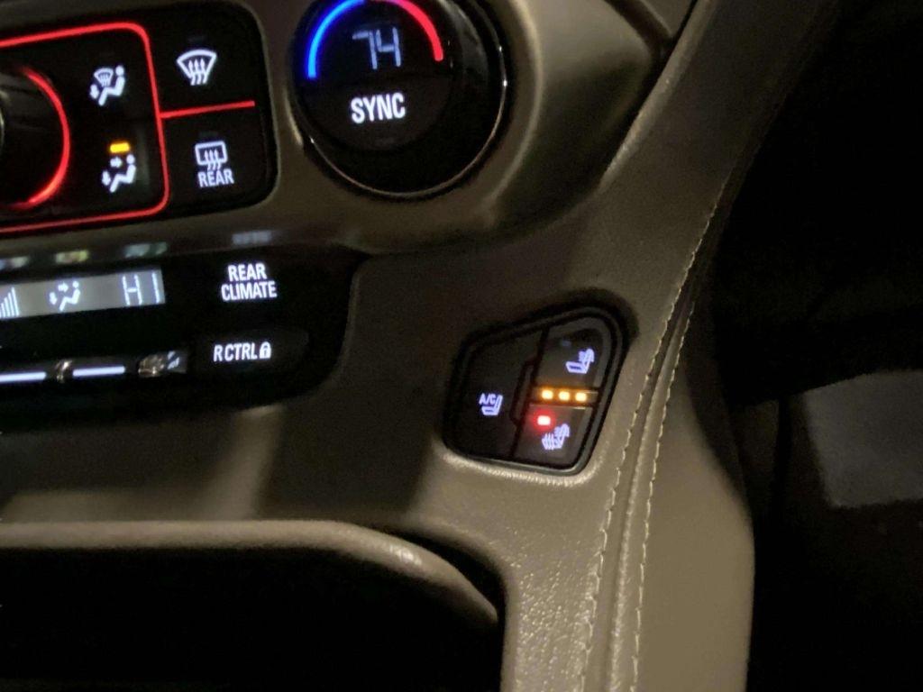 GMC Yukon Denali  2016