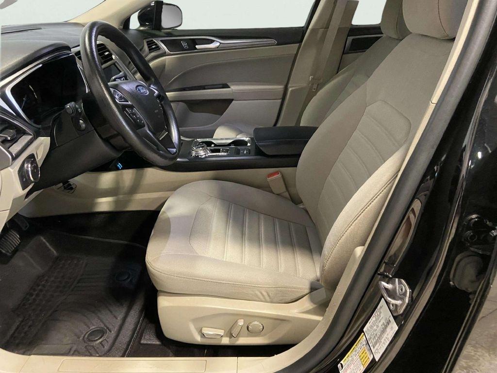 Ford Fusion  2020