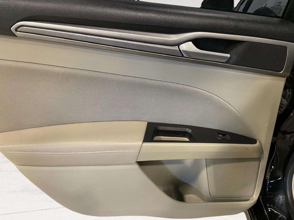 Ford Fusion  2020