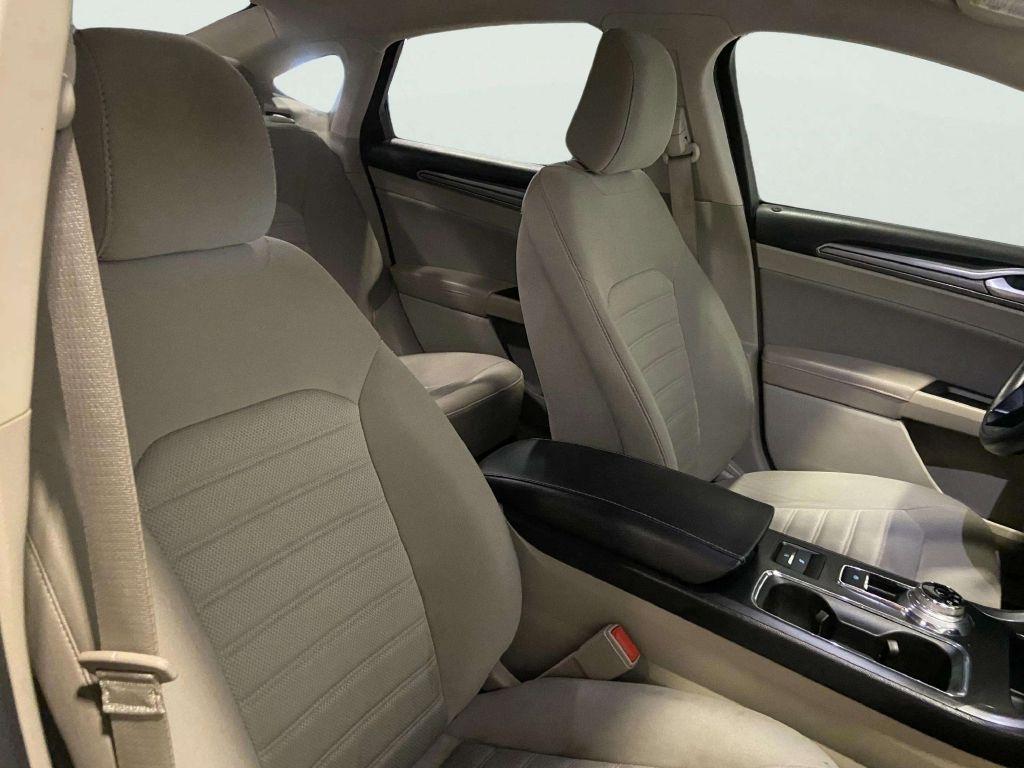 Ford Fusion  2020