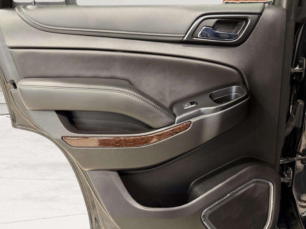 GMC Yukon 4WD 4dr SLT 2019