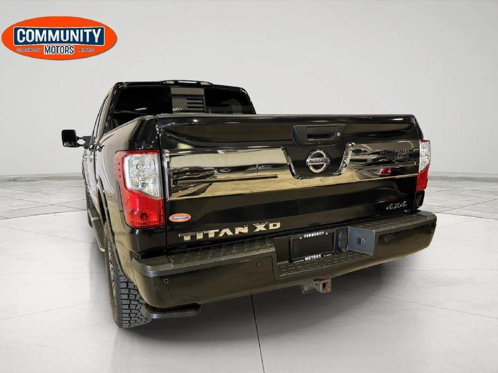 Nissan Titan XD  2017