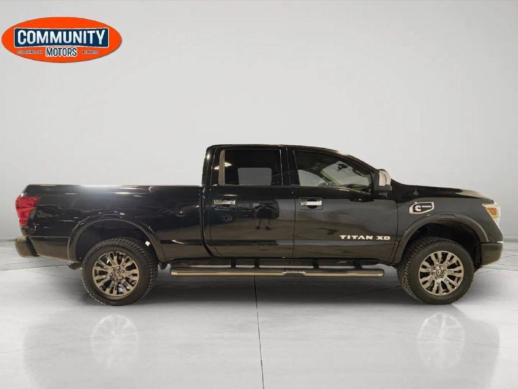 Nissan Titan XD  2017