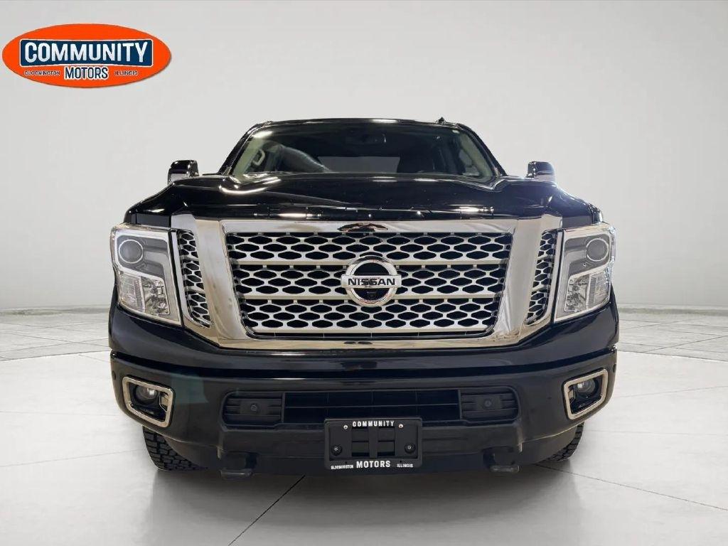 Nissan Titan XD  2017
