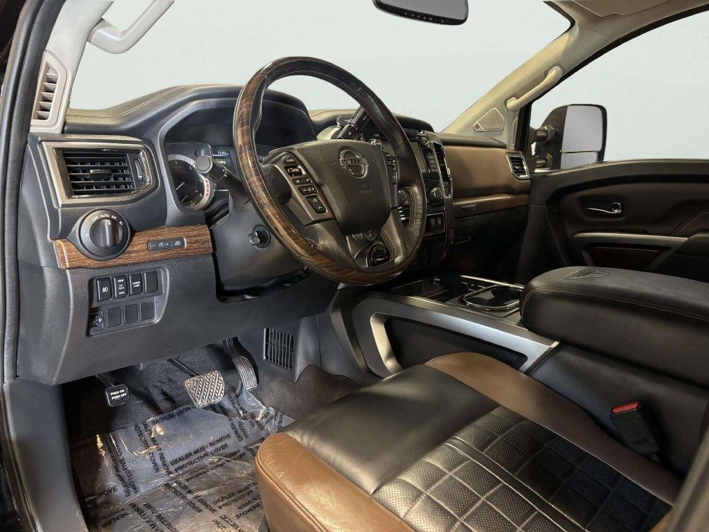 Nissan Titan XD  2017