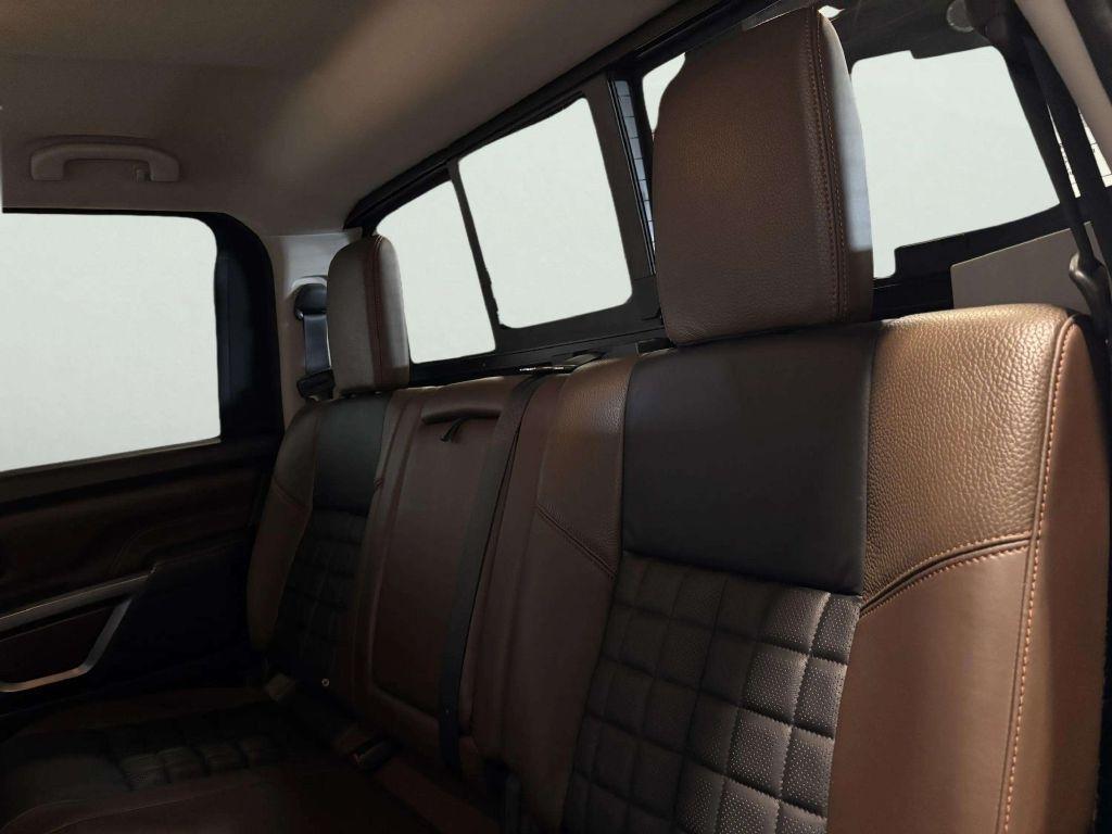 Nissan Titan XD  2017