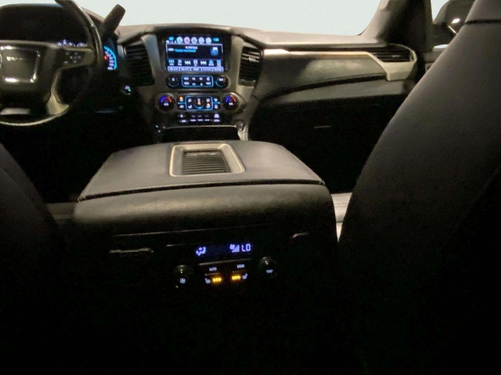 GMC Yukon XL 4WD 4dr Denali 2020