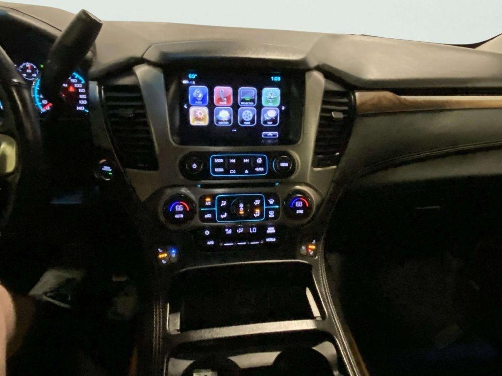 GMC Yukon XL 4WD 4dr Denali 2020