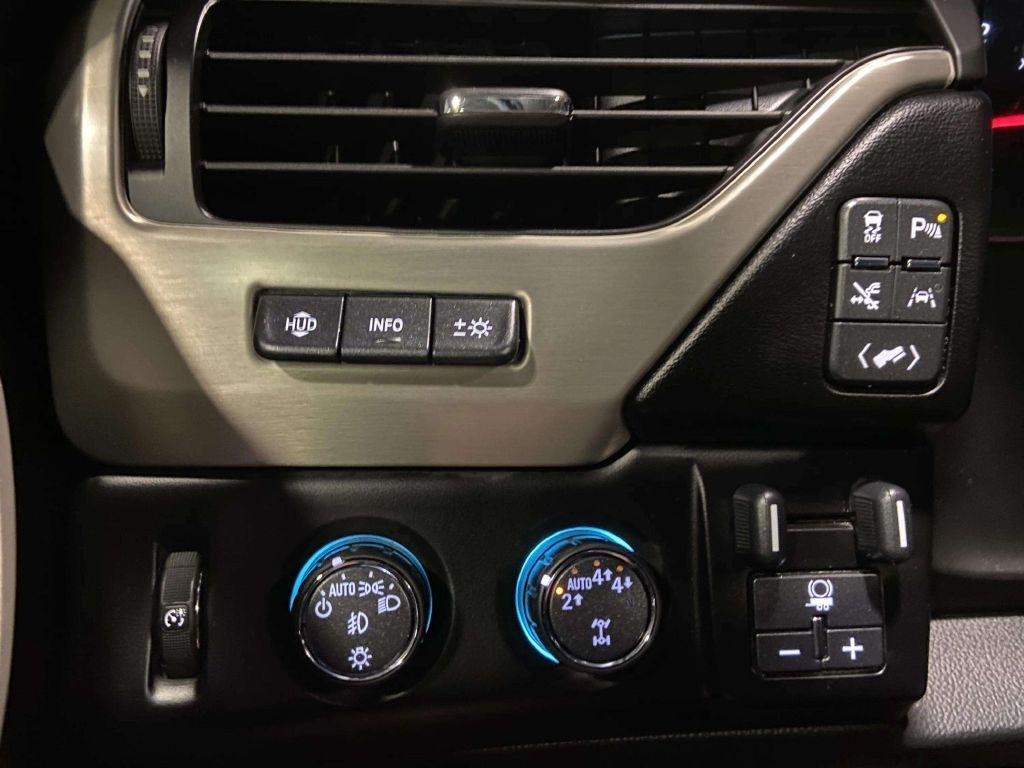 GMC Yukon XL 4WD 4dr Denali 2020