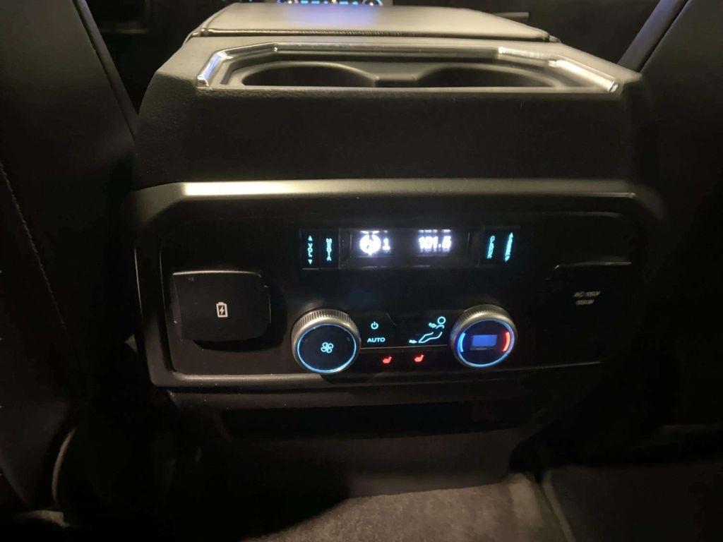 Ford Expedition  2020