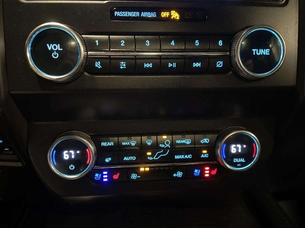 Ford Expedition  2020