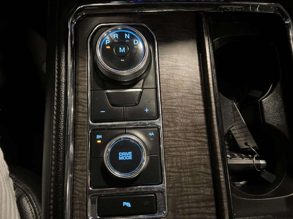 Ford Expedition  2020